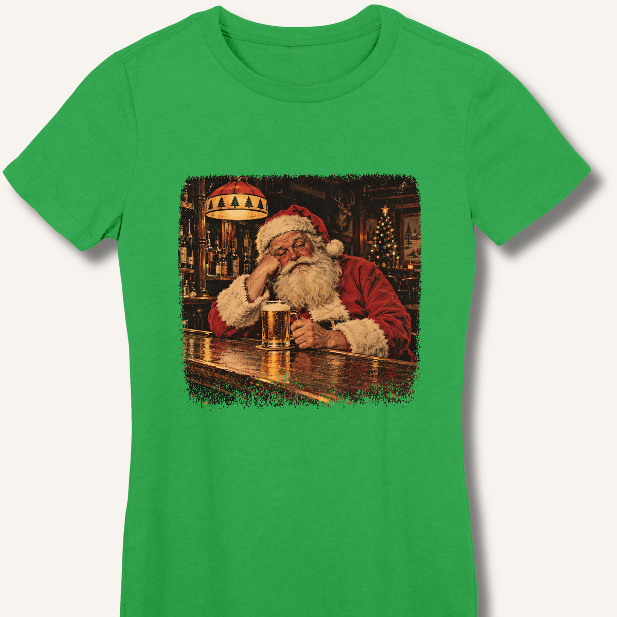 Santa At The Bar Women's Fitted T-Shirt – Irish Green