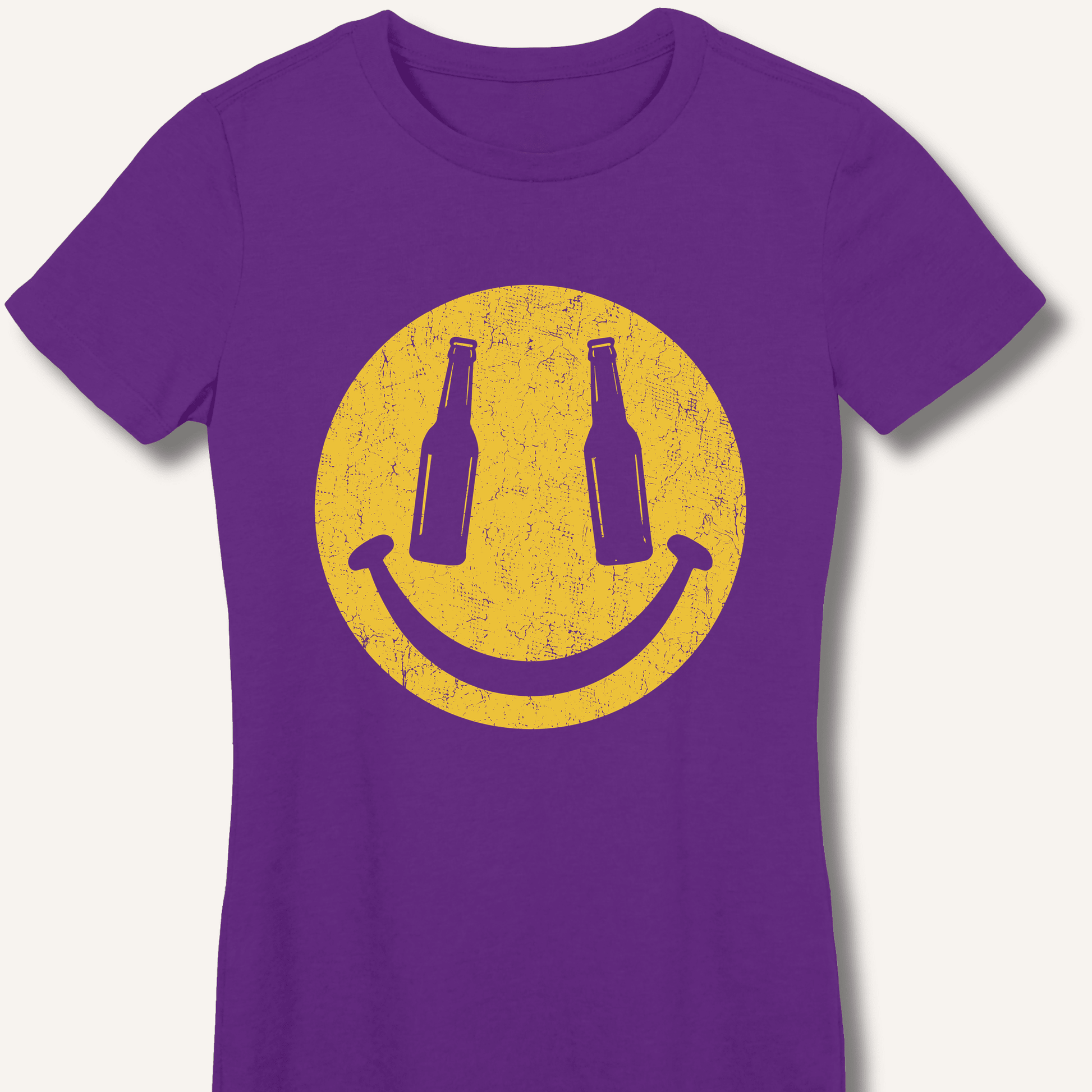 Beer Smiley T-Shirt Women's Fitted T-Shirt - Sip & Shirt