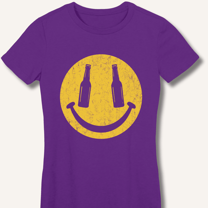 Beer Smiley T-Shirt Women's Fitted T-Shirt - Sip & Shirt